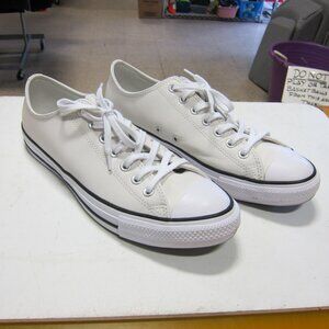 Converse A11726C Chuck Taylor All-Stars Men's 10.5 Vintage White Leather Shoe's